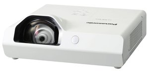Короткофокусний проектор 3LCD WXGA 3300 лм Panasonic PT-TW380 White 532250 фото