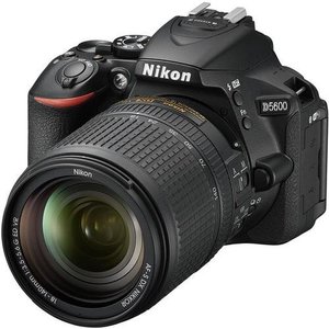 Цифр. фотокамера дзеркальна Nikon D5600 + AF-P 18-140 519094 фото