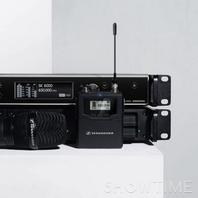 Двухканальный цифровой приемник серии 6000 Sennheiser EM 6000 DANTE EU 1-002091 фото